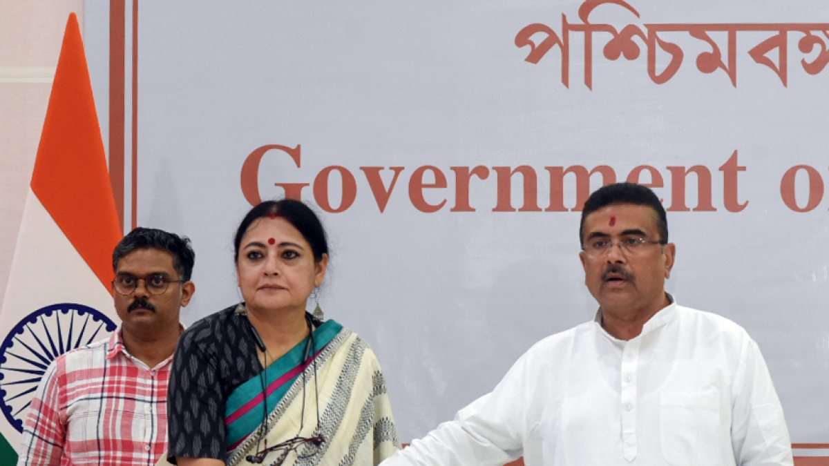 West Bengal CM Adhikari attends Annapurna Yojana cheque distribution