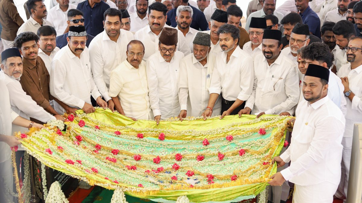 Tamil Nadu CM Vijay pays tribute on Qaid-e-Millath birth anniversary