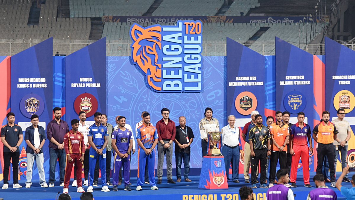 Sourav Ganguly and Jhulan Goswami inaugurate Bengal T20 league at Eden Gardens