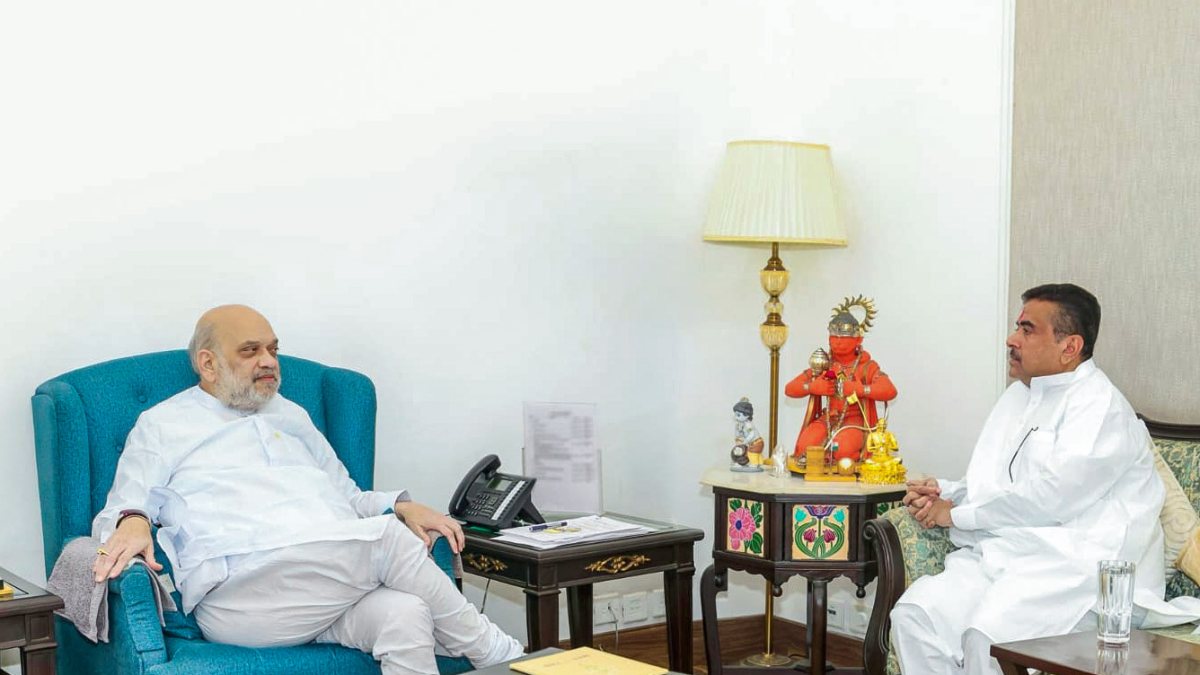 West Bengal Chief Minister Suvendu Adhikari meets Union Home Minister Amit…