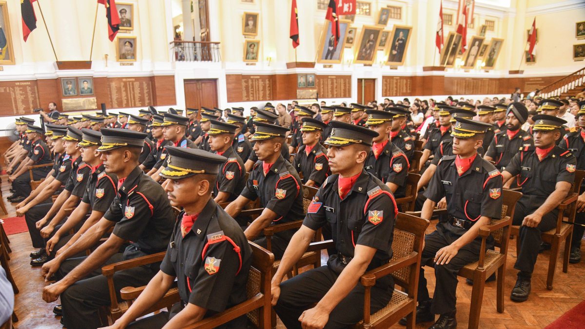 IMA commandant confers degrees to 73 cadets at ACC ceremony