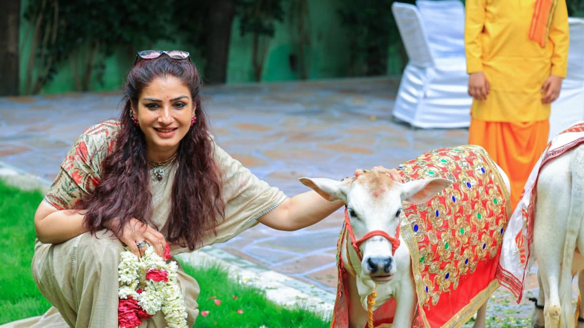 Raveena Tandon visits Parmarth Niketan ashram in Rishikesh