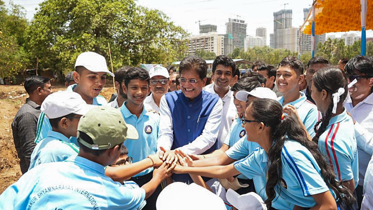 Union Commerce and Industry Minister Piyush Goyal joins hands with the school…