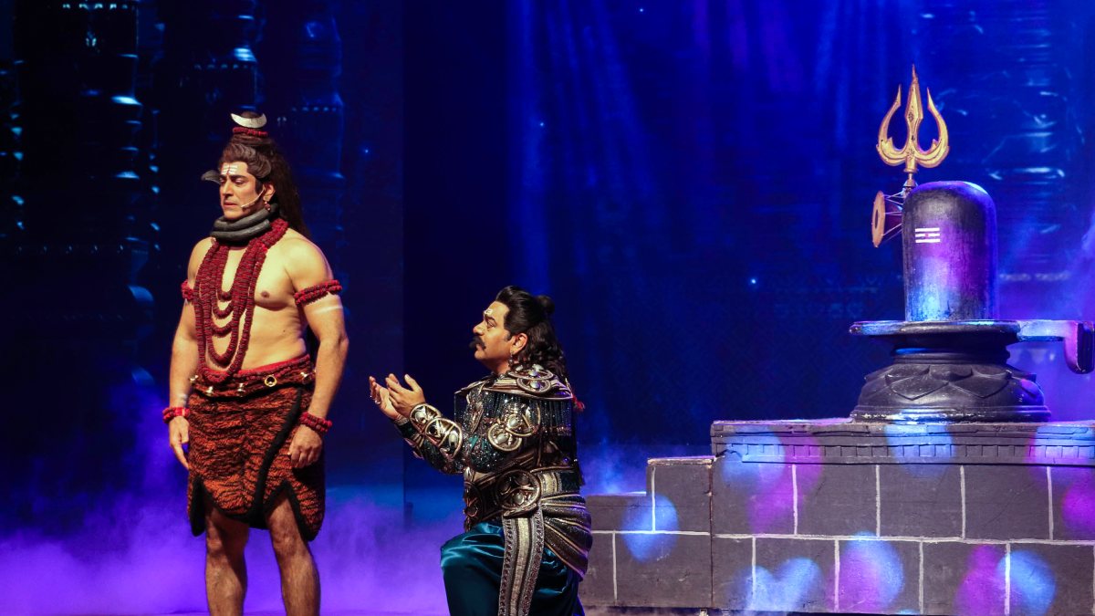 Ashutosh Rana performs drama 'Humare Ram' in Guwahati