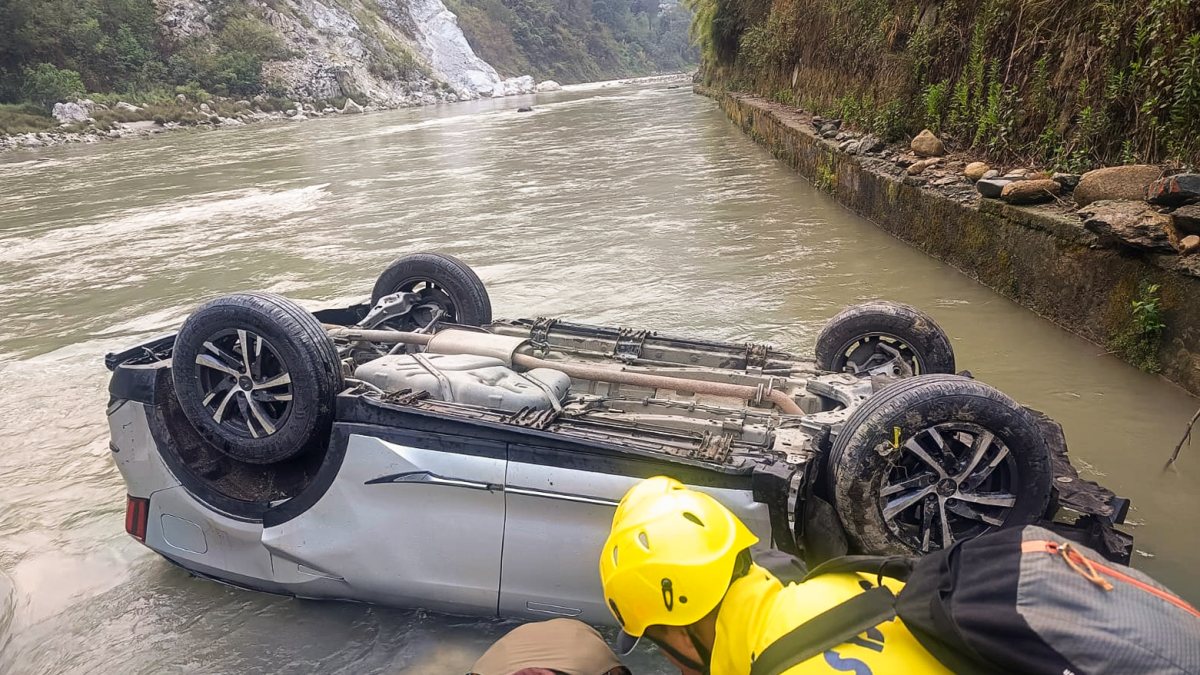 SUV plunges into gorge in Rudraprayag, no casualties