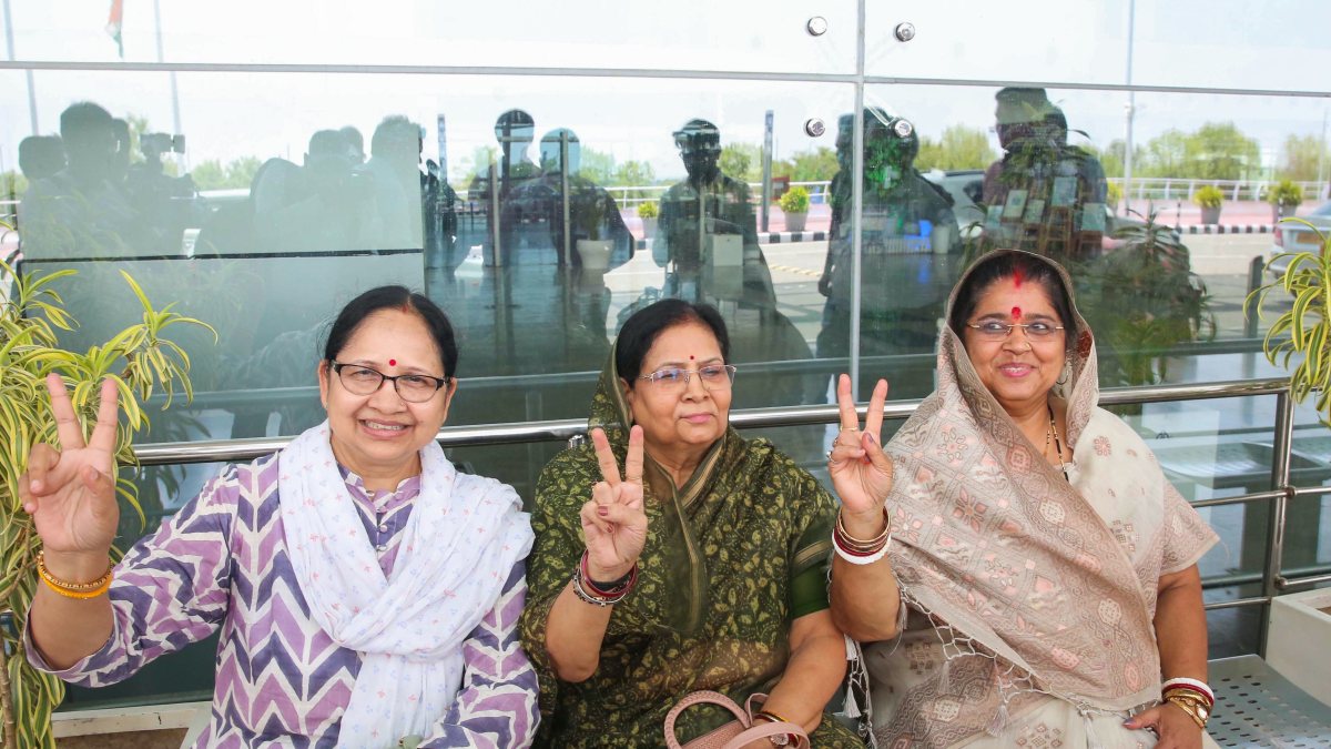 Congress MLAs fly to Bengaluru fearing BJP poaching ahead of Rajya Sabha polls