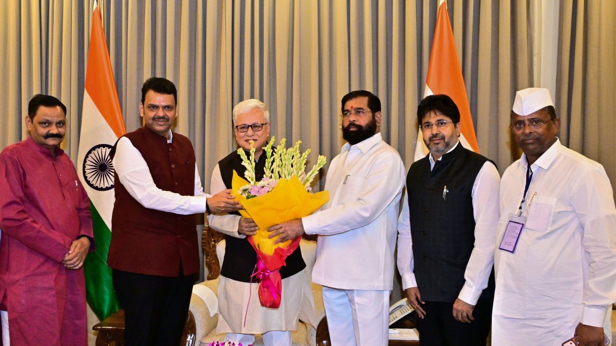 Maharashtra CM Fadnavis, Deputy CM Shinde meet Governor at Raj Bhavan