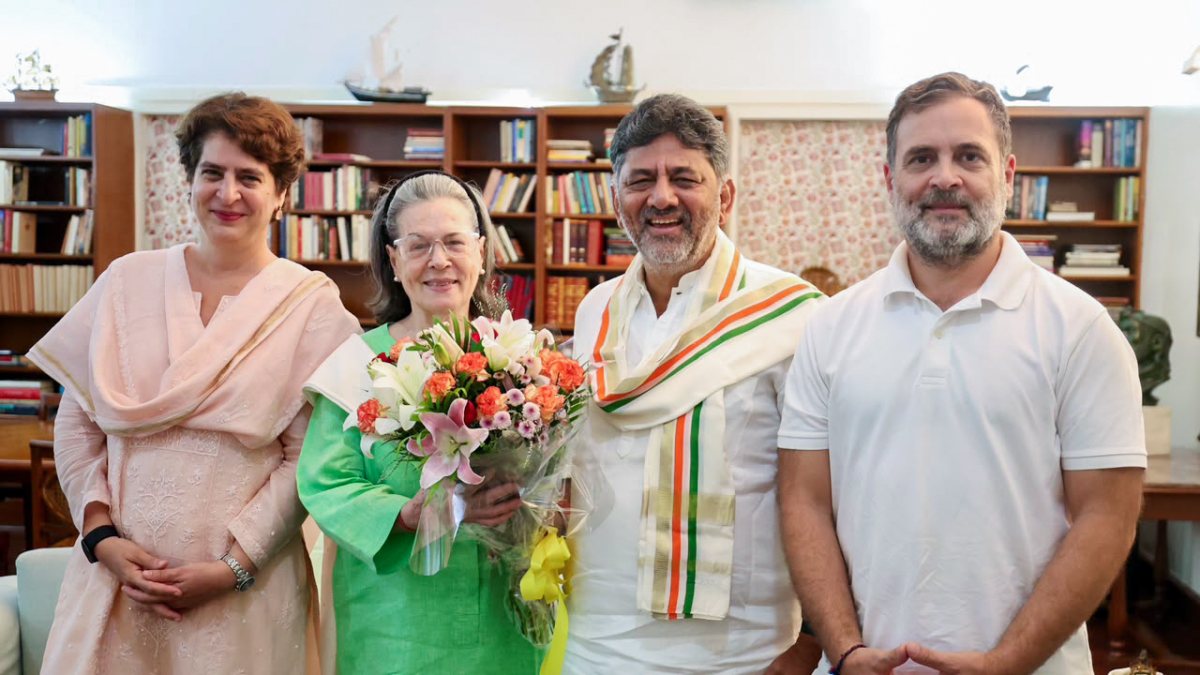 Karnataka CM Shivakumar meets Sonia, Rahul, Priyanka Gandhi