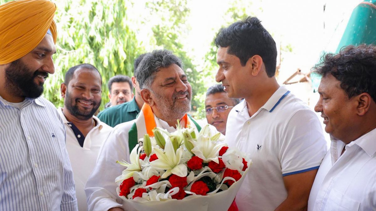 Karnataka Chief Minister DK Shivakumar meets NSUI and Indian Youth Congress…