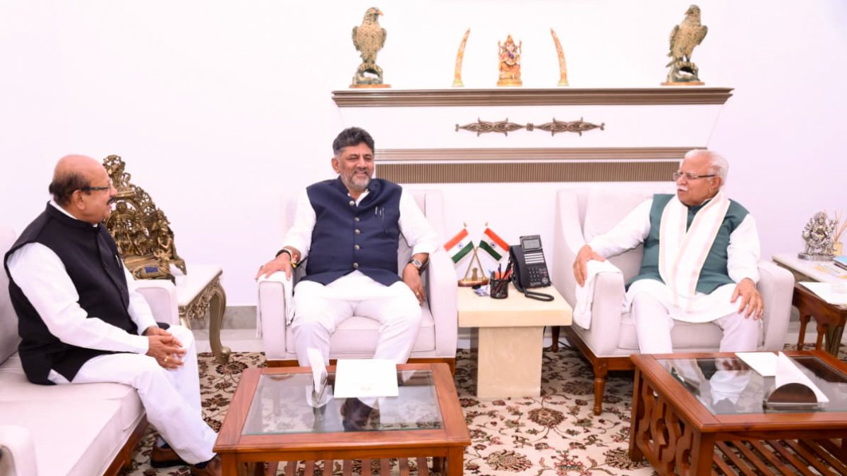 Karnataka CM Shivakumar meets Union Minister Khatar in Delhi