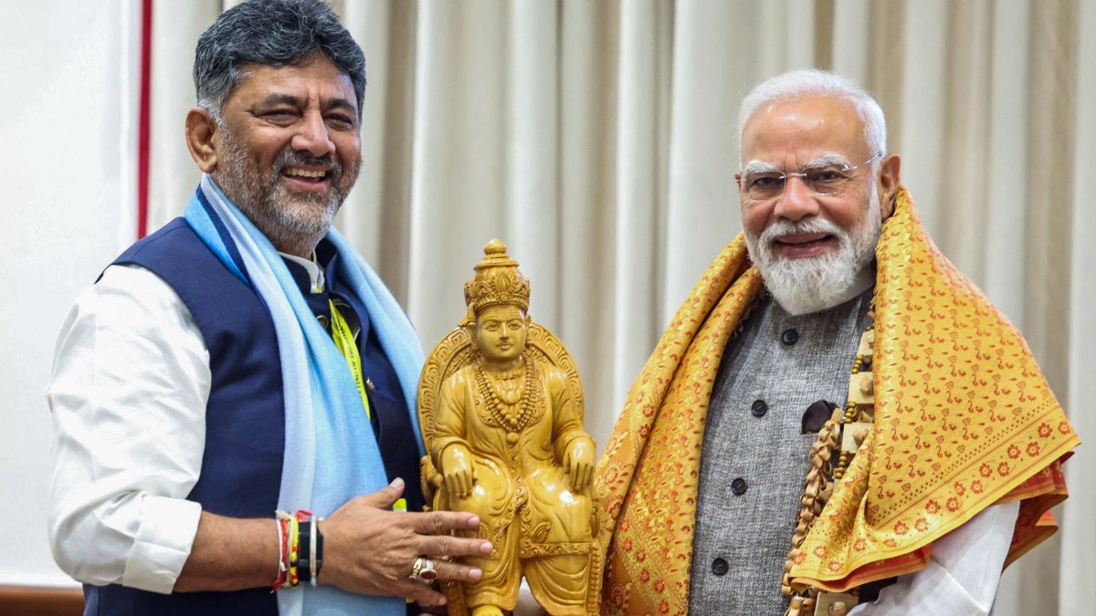 PM Modi meets Karnataka CM Shivakumar in New Delhi