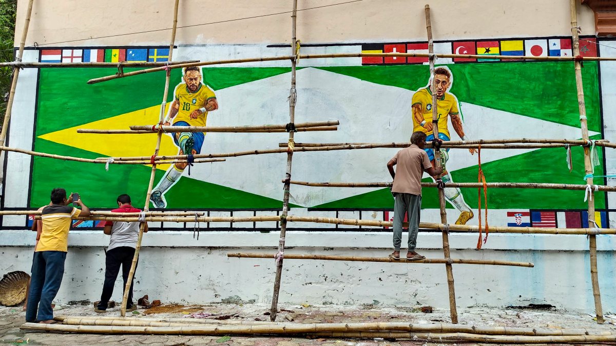 Football fan paints Neymar mural in Kolkata ahead of World Cup