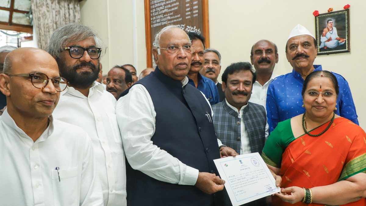 Congress President and Rajya Sabha LoP Mallikarjun Kharge receives his election…