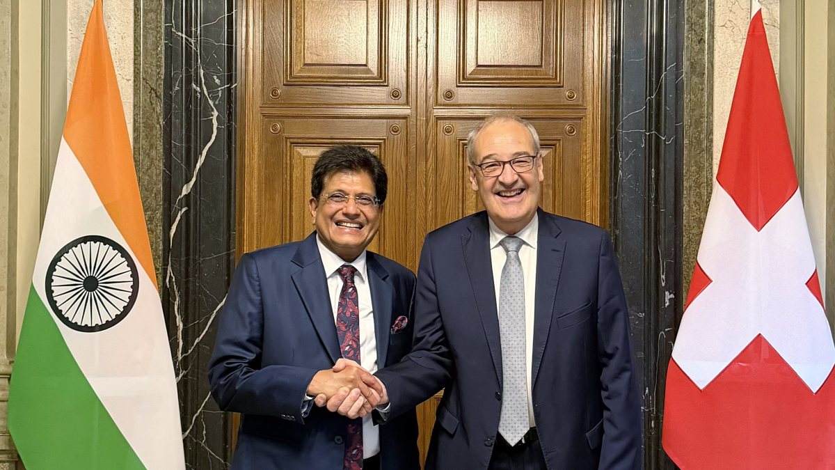 Union Minister of Commerce & Industry Piyush Goyal meets the President of the…