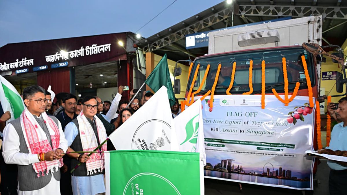 Assam CM flags off first GI-tagged Tezpur Litchi consignment to Singapore