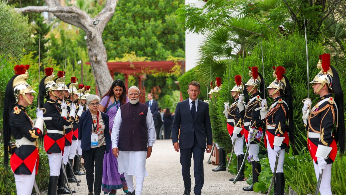 Modi receives ceremonial welcome in Nice ahead of Macron meeting