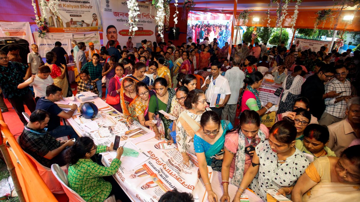 People gather at Jan Kalyan Shivir in Kolkata for welfare schemes