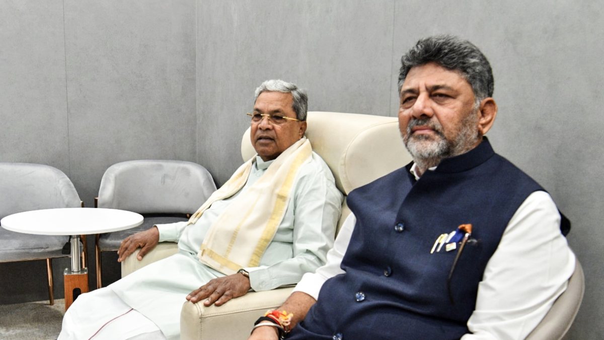 Karnataka CM Shivakumar meets former CM Siddaramaiah in Bengaluru