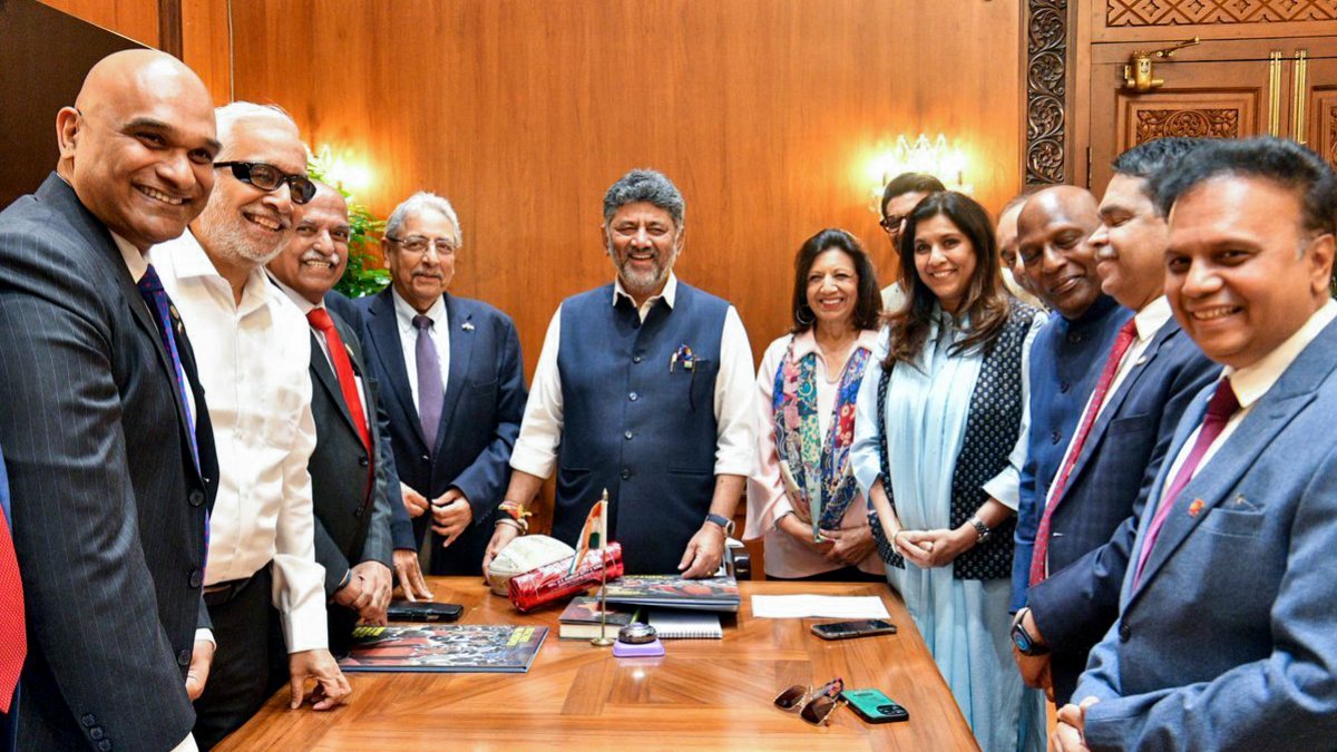 Kiran Mazumdar-Shaw meets Karnataka CM Shivakumar