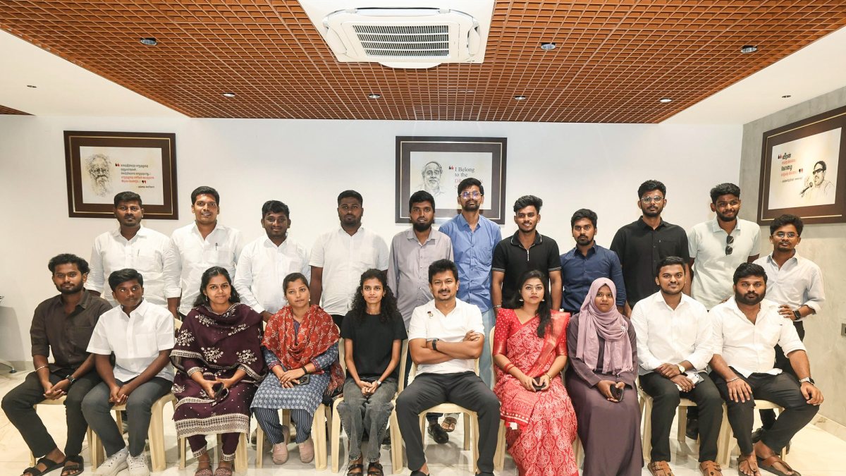 DMK MLA Udhayanidhi Stalin poses with young orators after social media training