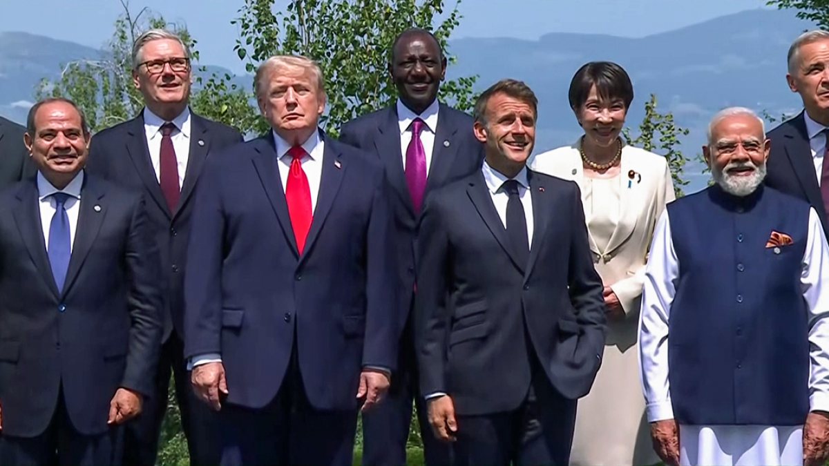 Modi joins G7 leaders for group photo at summit in Evian