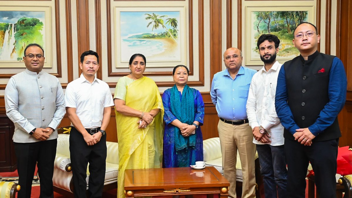 Manipur deputy CM Nemcha Kipgen meets Maharashtra deputy CM Sunetra Pawar