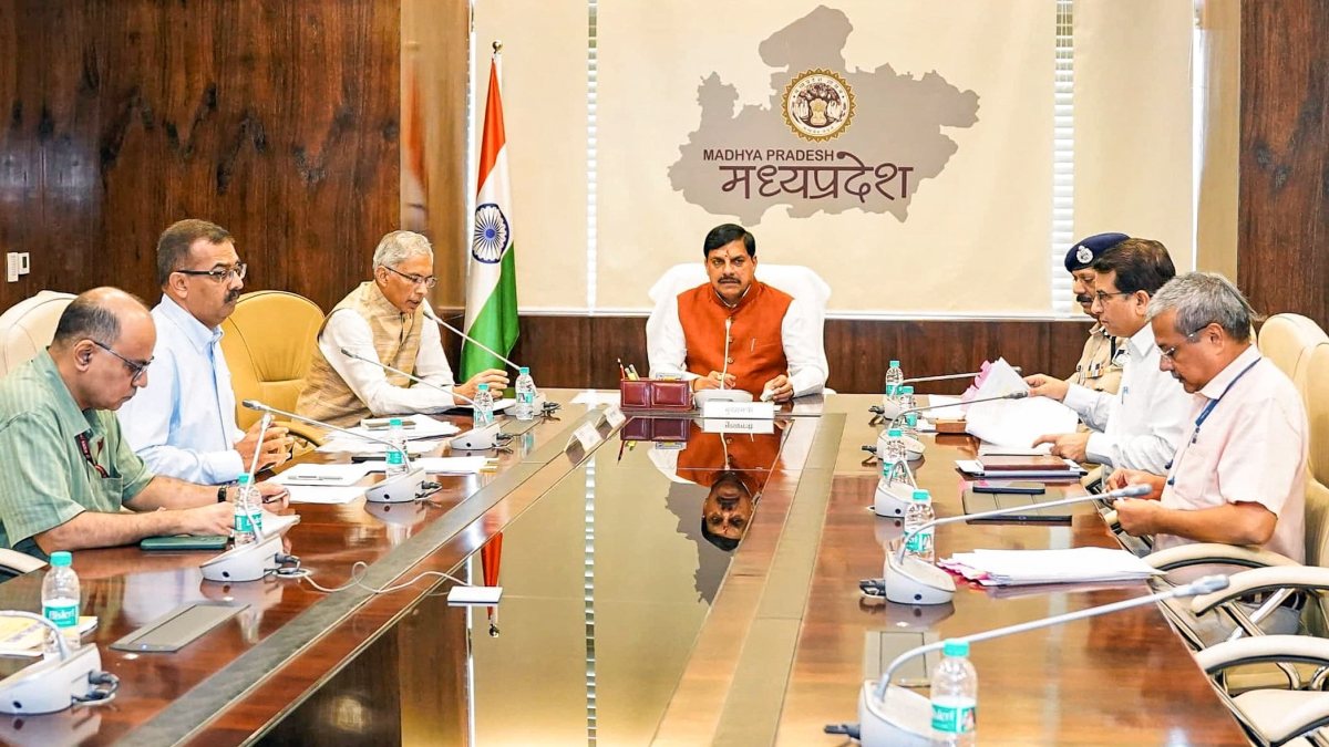 Madhya Pradesh Chief Minister Mohan Yadav chairs a video conferencing meeting…