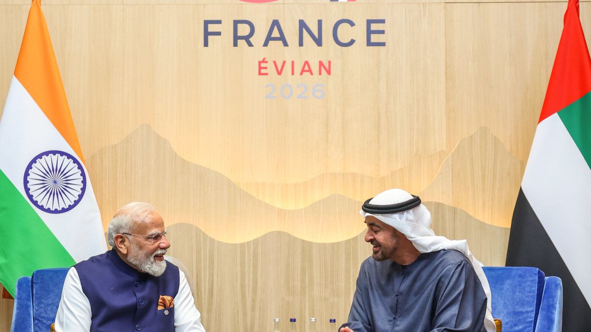 Modi meets UAE President on G7 sidelines in Evian