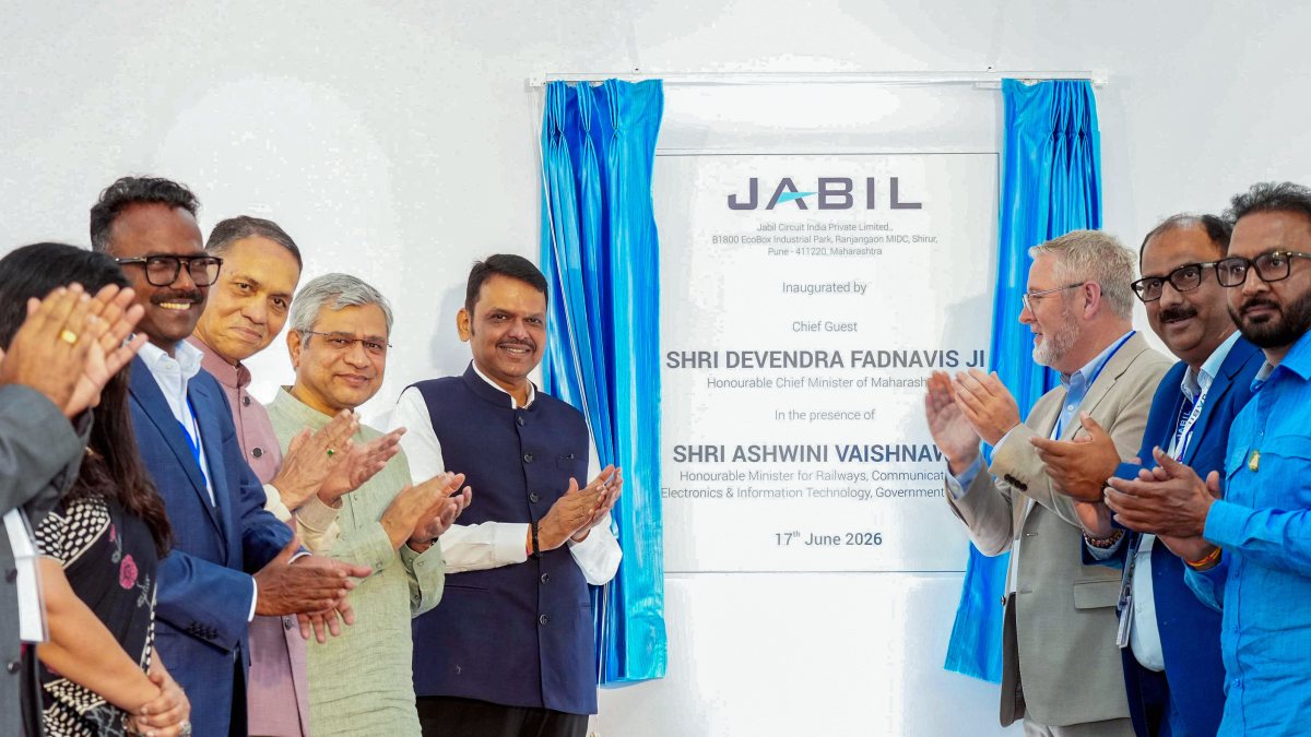 Maharashtra CM Fadnavis, Union Minister Vaishnaw unveil Jabil facility in Pune