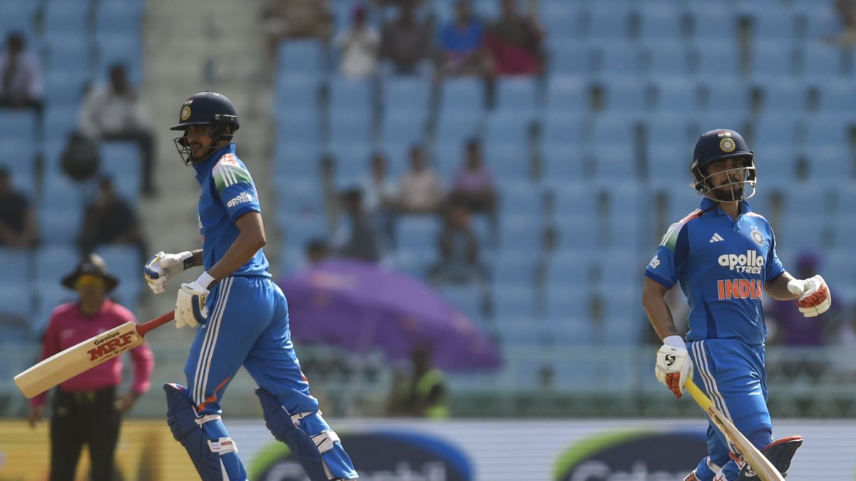 Ishan Kishan and Shubman Gill run between wickets in Lucknow ODI