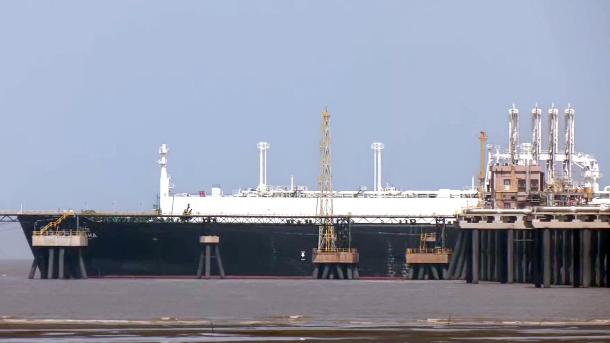 India's first LNG tanker 'Disha' arrives at Dahej Port