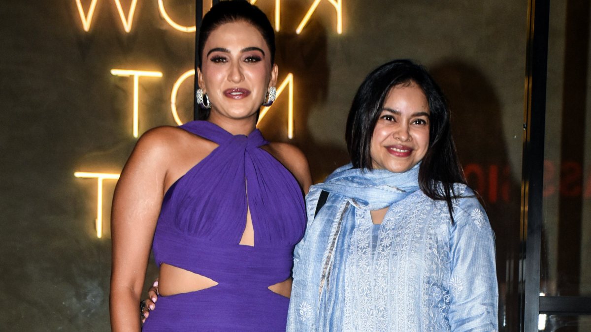 Nimrit Kaur and Sumona Chakravarti at 'Ab Hoga Hisaab' screening