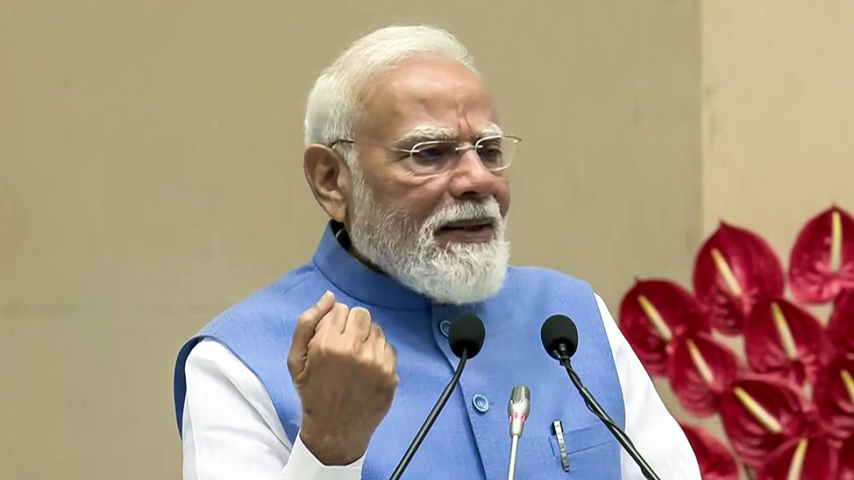 PM Modi disburses Rs 2,400 crore in job incentives under PM-VBRY