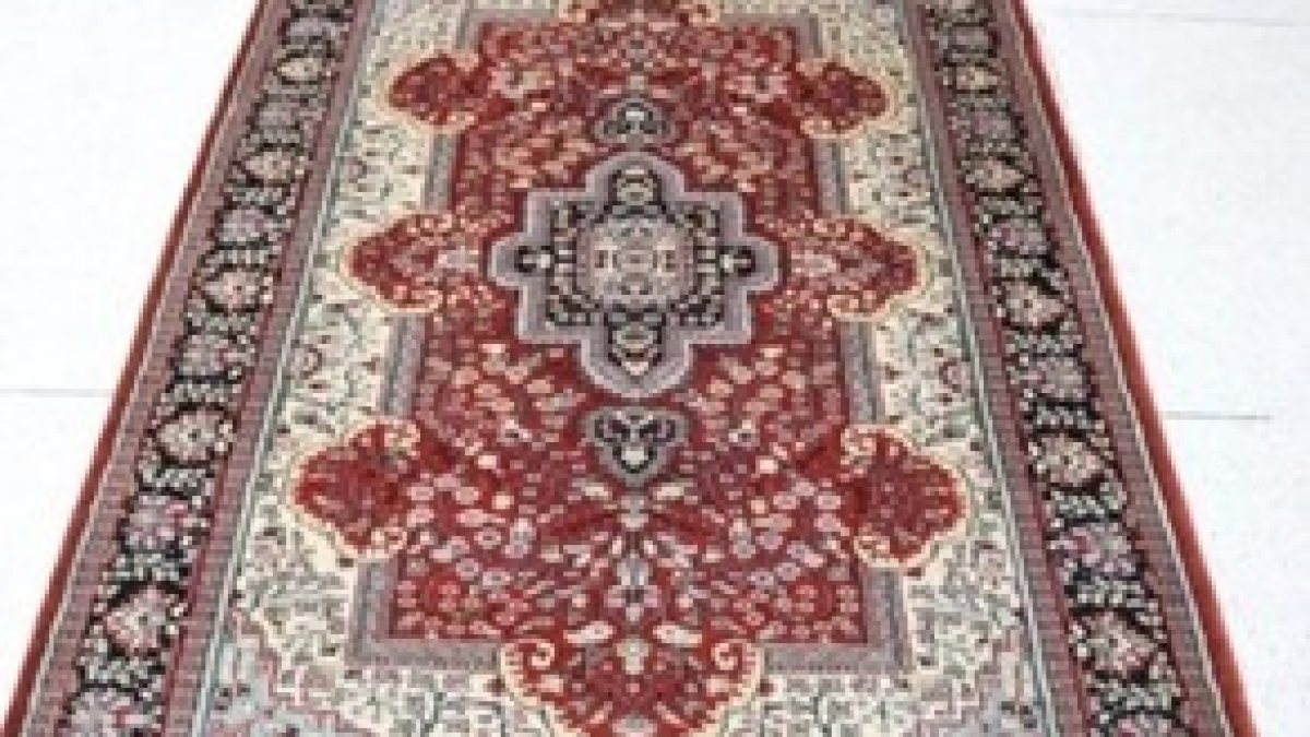 PM Modi gifts Kashmiri silk carpet to Slovakia PM Fico