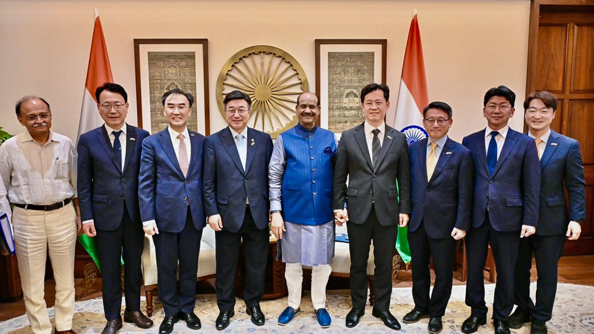 Lok Sabha Speaker Om Birla meets South Korean minister in New Delhi