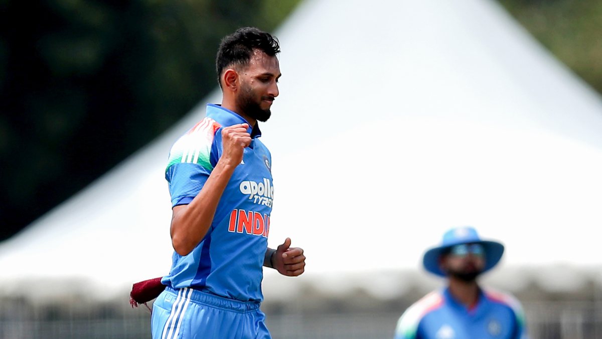 Prasidh Krishna celebrates Gurbaz wicket in third ODI