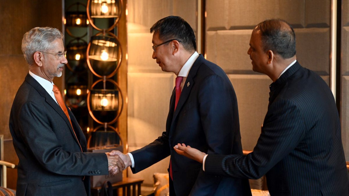 External Affairs Minister S Jaishankar meets Mongolian Minister of Education L…
