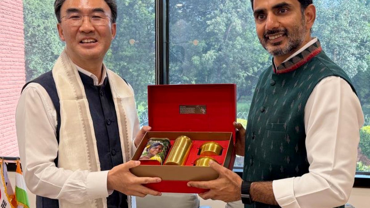 Andhra minister Nara Lokesh meets South Korean envoy in Delhi