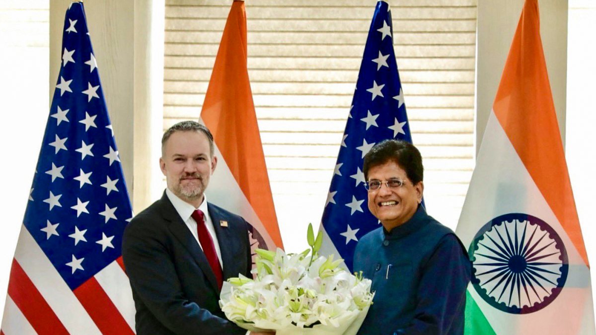 US Trade Representative Jamieson Greer meets Union Minister of Commerce and…