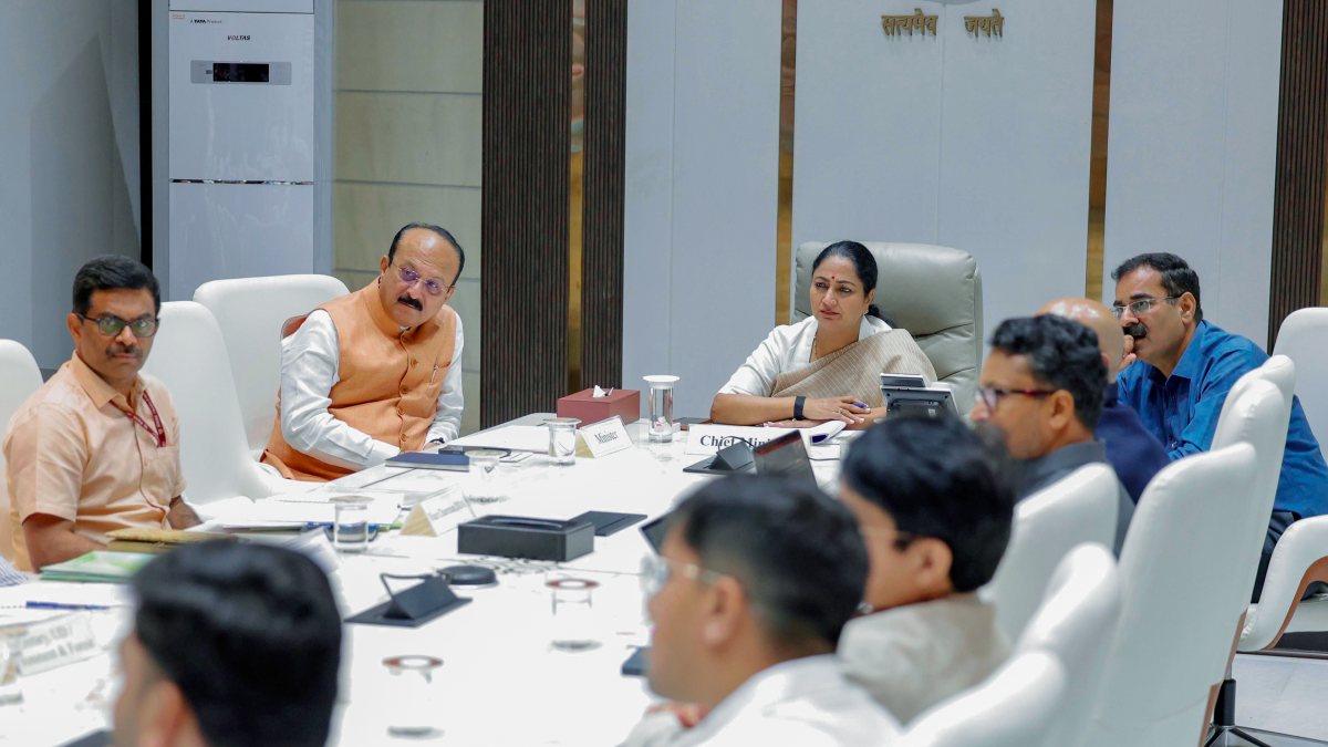 Delhi CM Rekha Gupta chairs DUSIB meeting in New Delhi