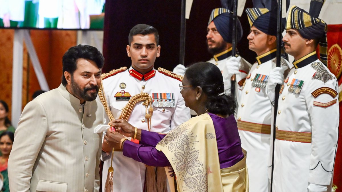 President Murmu confers Padma Bhushan on Mammootty at Rashtrapati Bhavan