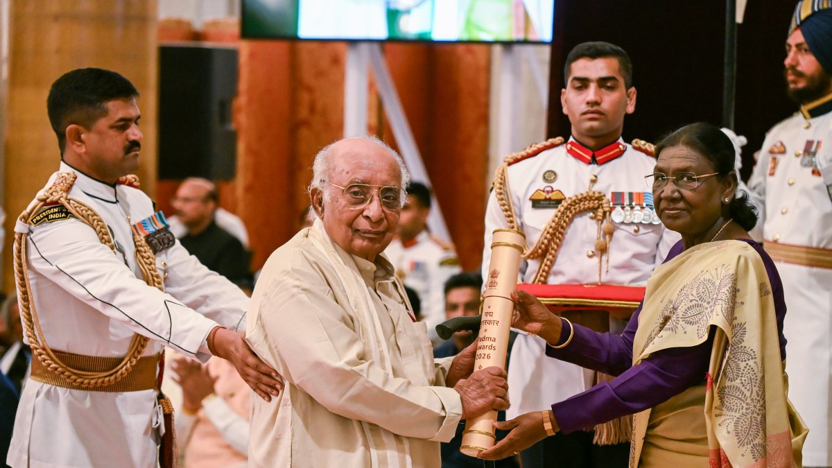 President Murmu confers Padma Vibhushan on Justice K T Thomas