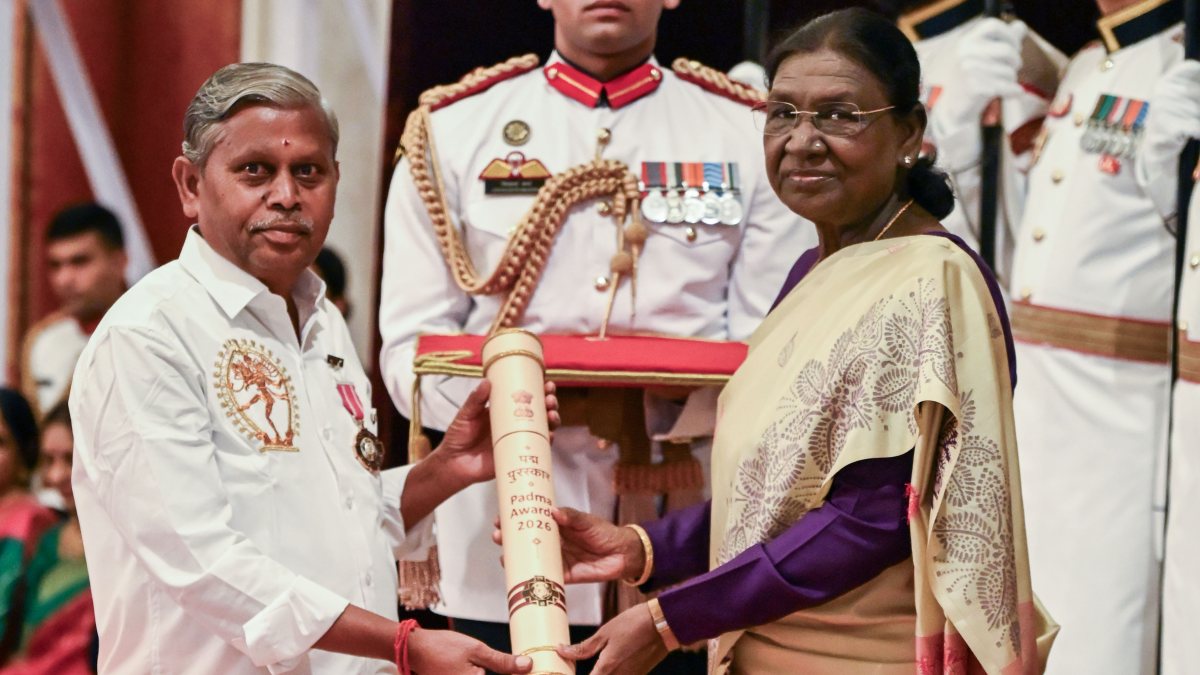President Murmu confers Padma Shri on sculptor Rajastapathi Kaliappa Goundar
