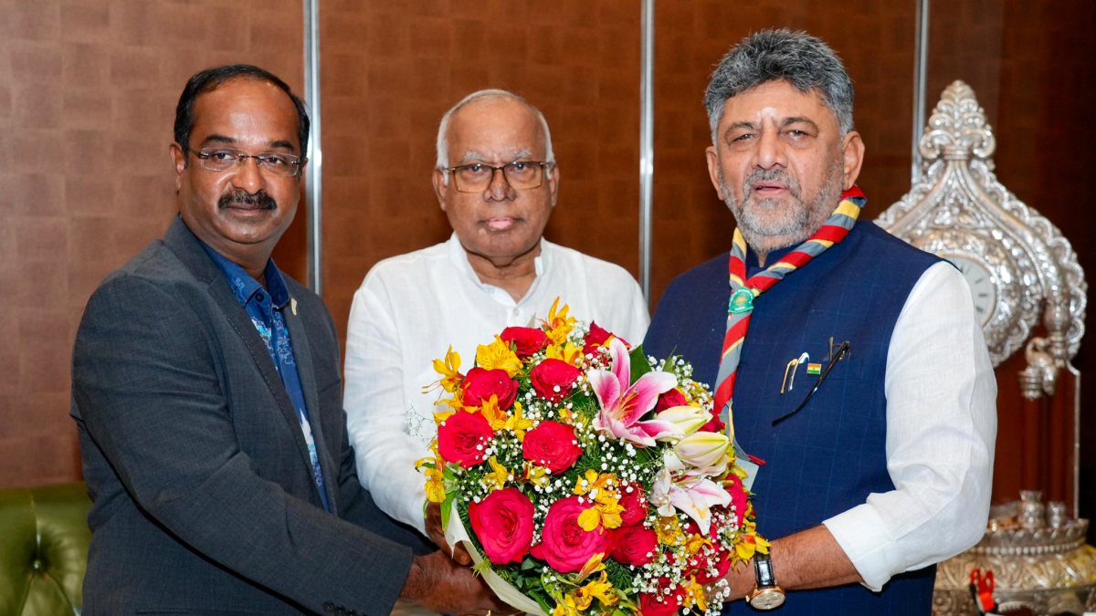 Karnataka CM Shivakumar meets former minister Sindhya