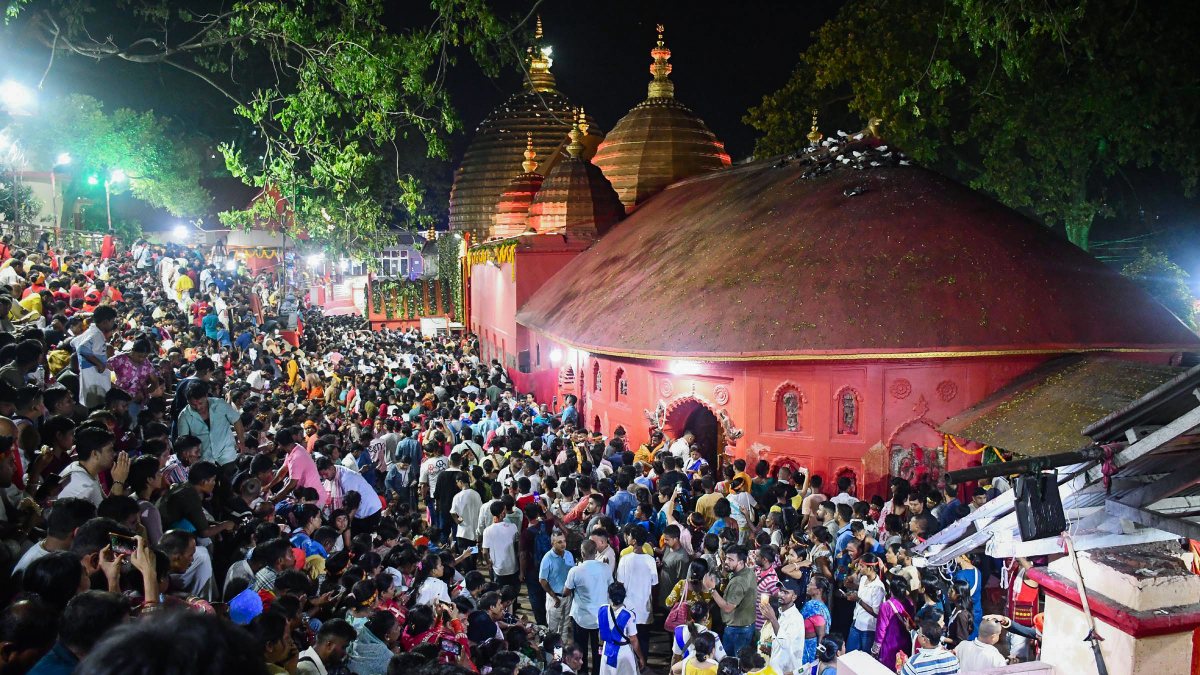Devotees throng Kamakhya temple on third day of Ambubachi Mela