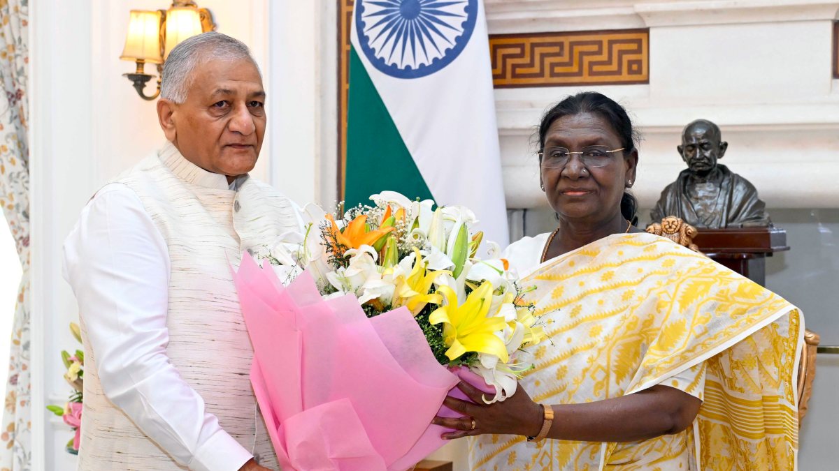 Mizoram governor calls on President Murmu at Rashtrapati Bhavan