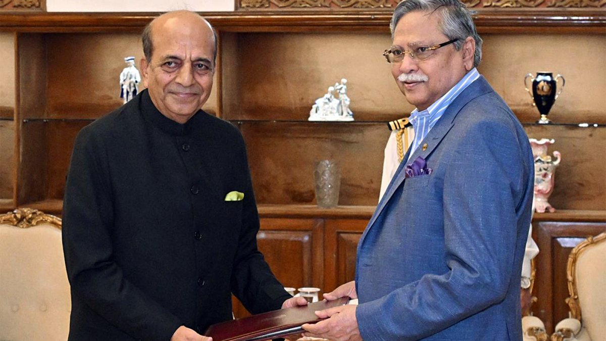 New Indian high commissioner presents credentials to Bangladesh president