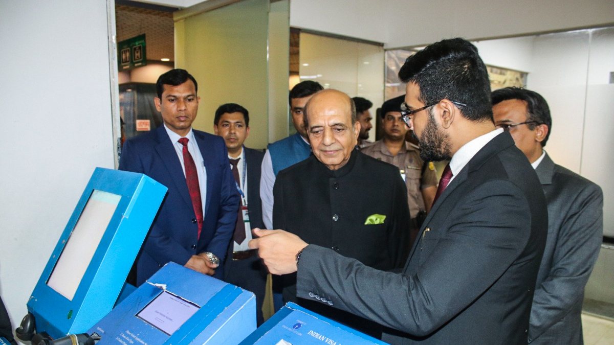 New Indian envoy to Bangladesh reviews visa operations in Dhaka