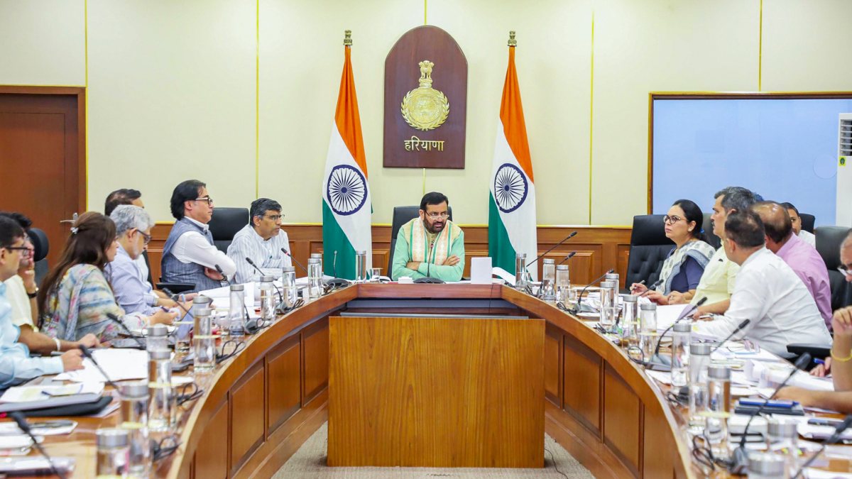Haryana CM reviews five-year roadmap for higher education