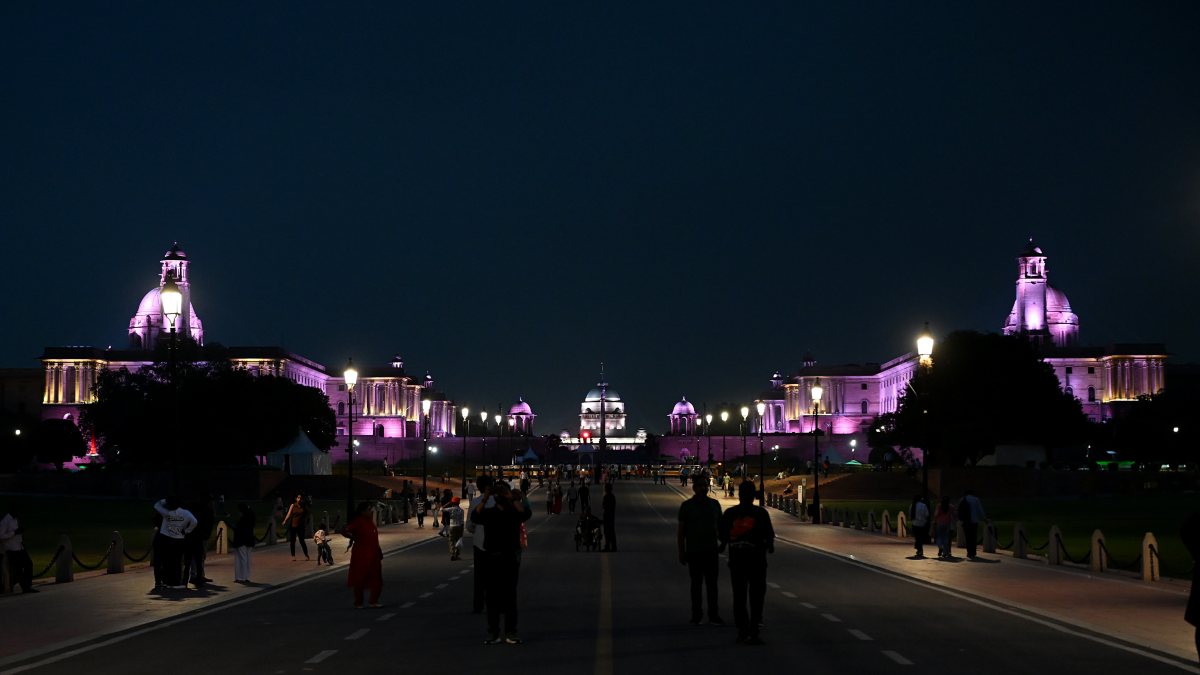 Illuminated North and South blocks, President's House at dusk